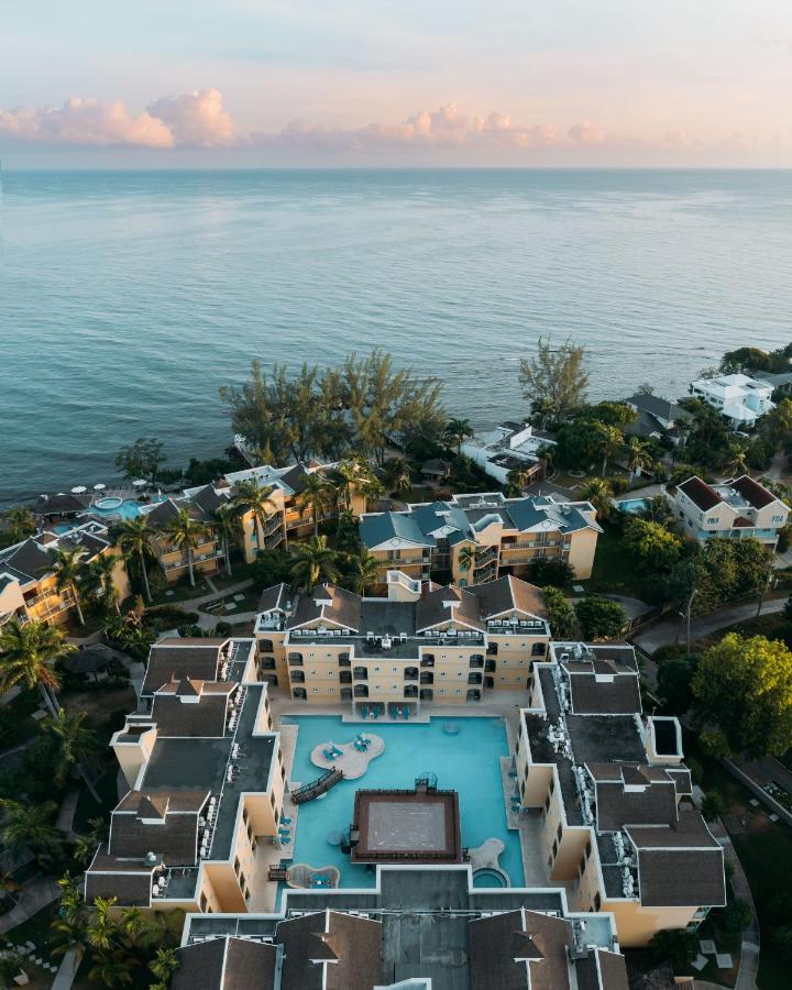 Jewel Paradise Cove Adult Beach Resort & Spa Runaway Bay Exterior photo
